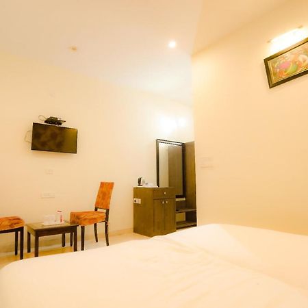 Royal Ocean Resort Dzsaipur Kültér fotó