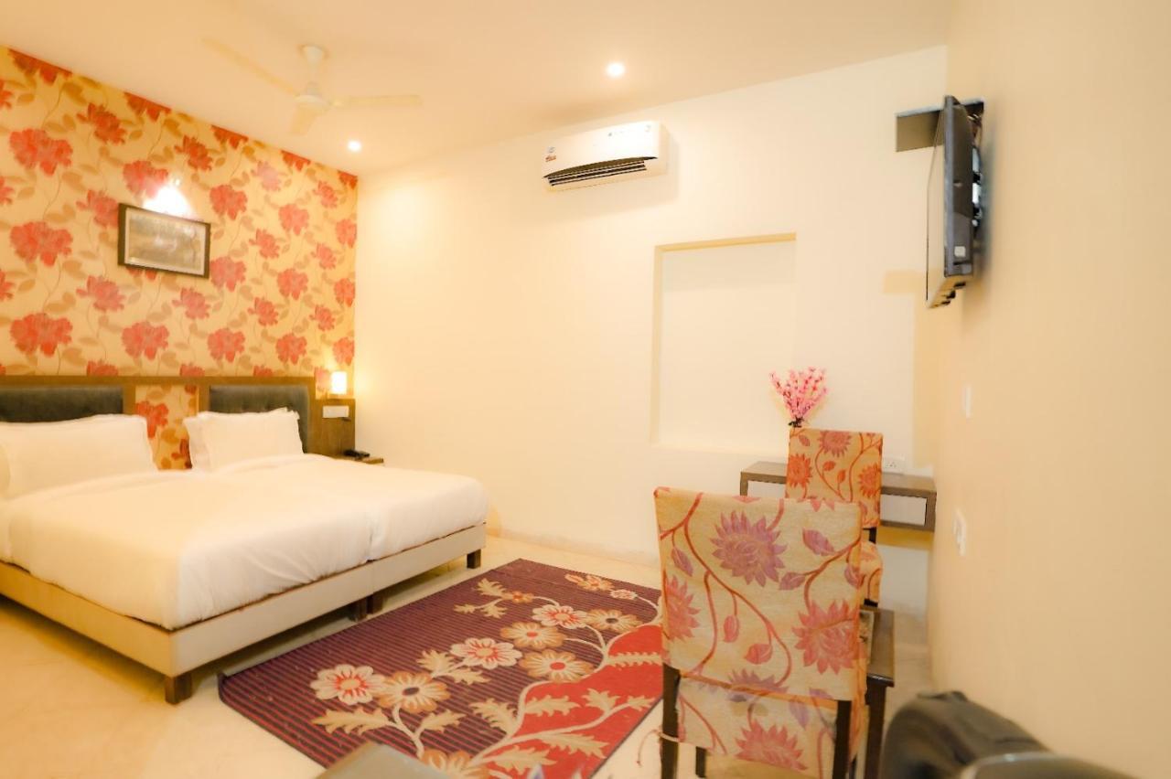 Royal Ocean Resort Dzsaipur Kültér fotó