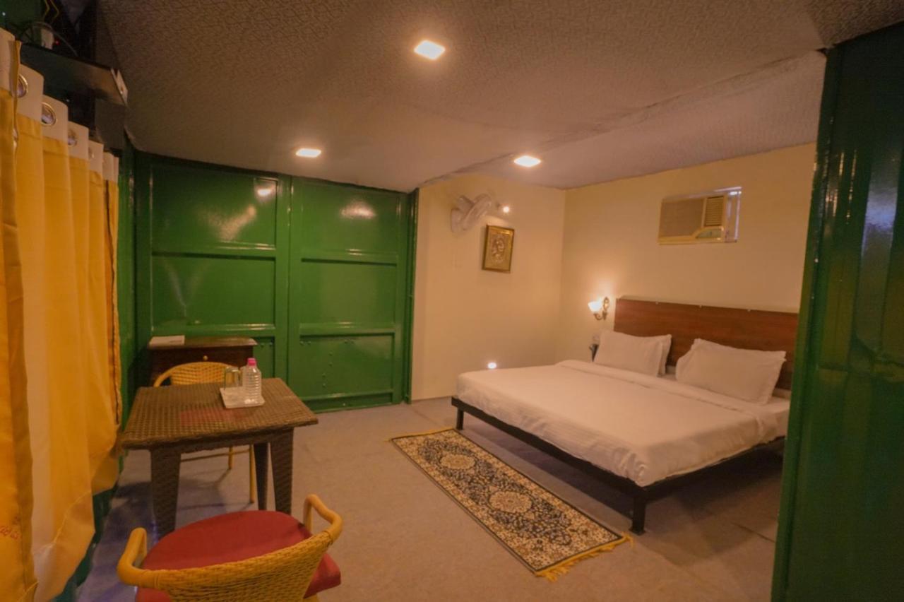Royal Ocean Resort Dzsaipur Kültér fotó
